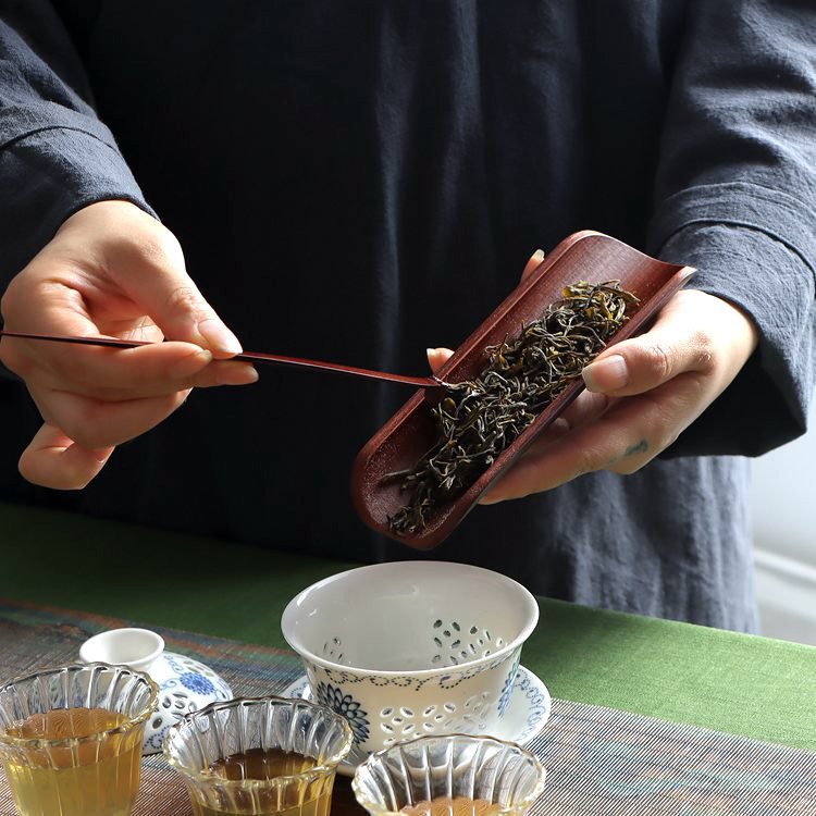 High-quality TEA ACCESSORIES handcrafted from bamboo – stylishly combined in a bundle. Perfect for Gongfu Cha, mindful tea rituals, or as a gift - Image 2