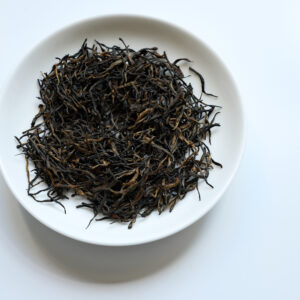 Anhui —  Qimen First Harvest Keemun Hóng Chá | Early Spring Black Tea · Precision & Clarity