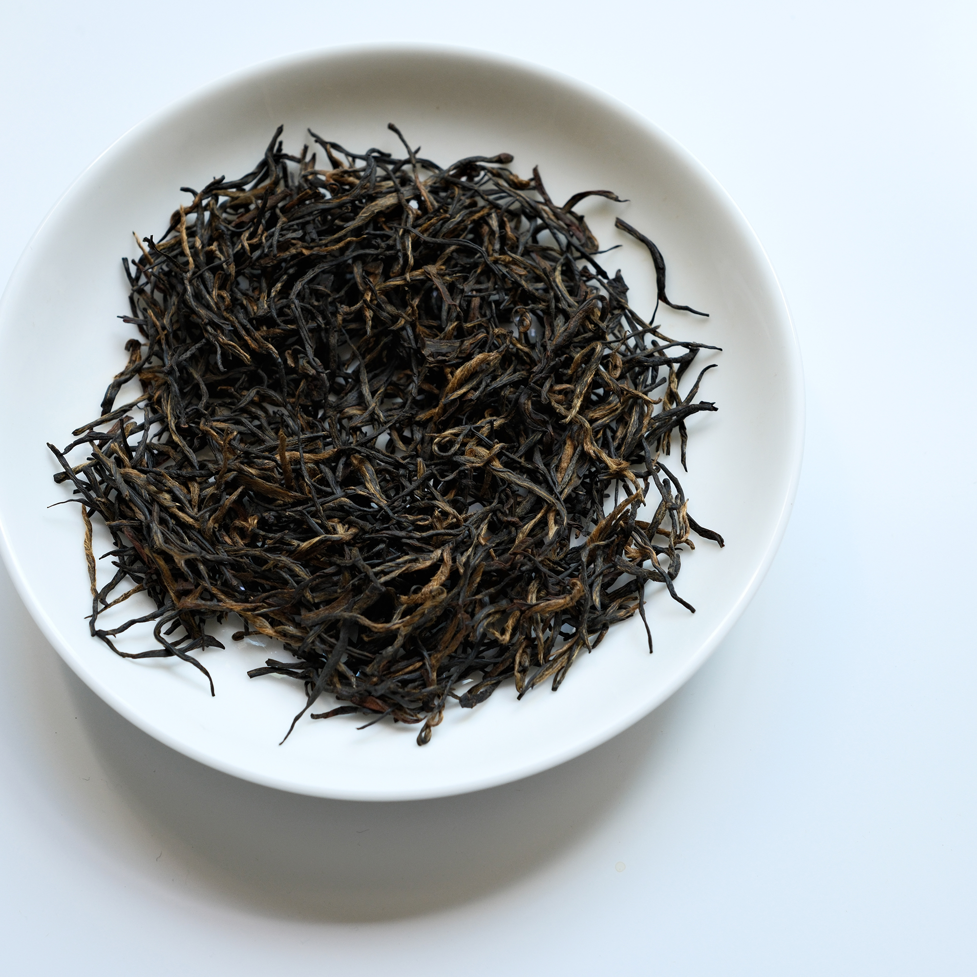 Anhui — Qimen First Harvest Keemun Hóng Chá | Early Spring Black Tea · Precision & Clarity