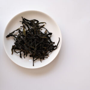 Guangdong —  Phoenix Mountain Yā Shǐ Xiāng Dān Cōng Oolong Chá (鸭屎香 单丛) | Legendary Floral Expression · Orchid, Honey & Mineral Grace